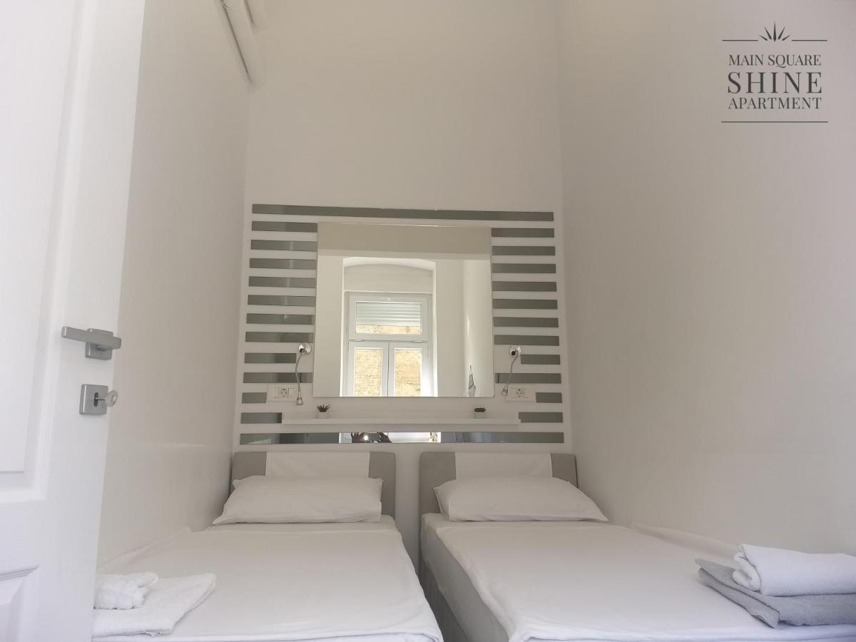 Luxurios And Historic Apartment "Shine" - Right On The Main Square Загреб Екстериор снимка