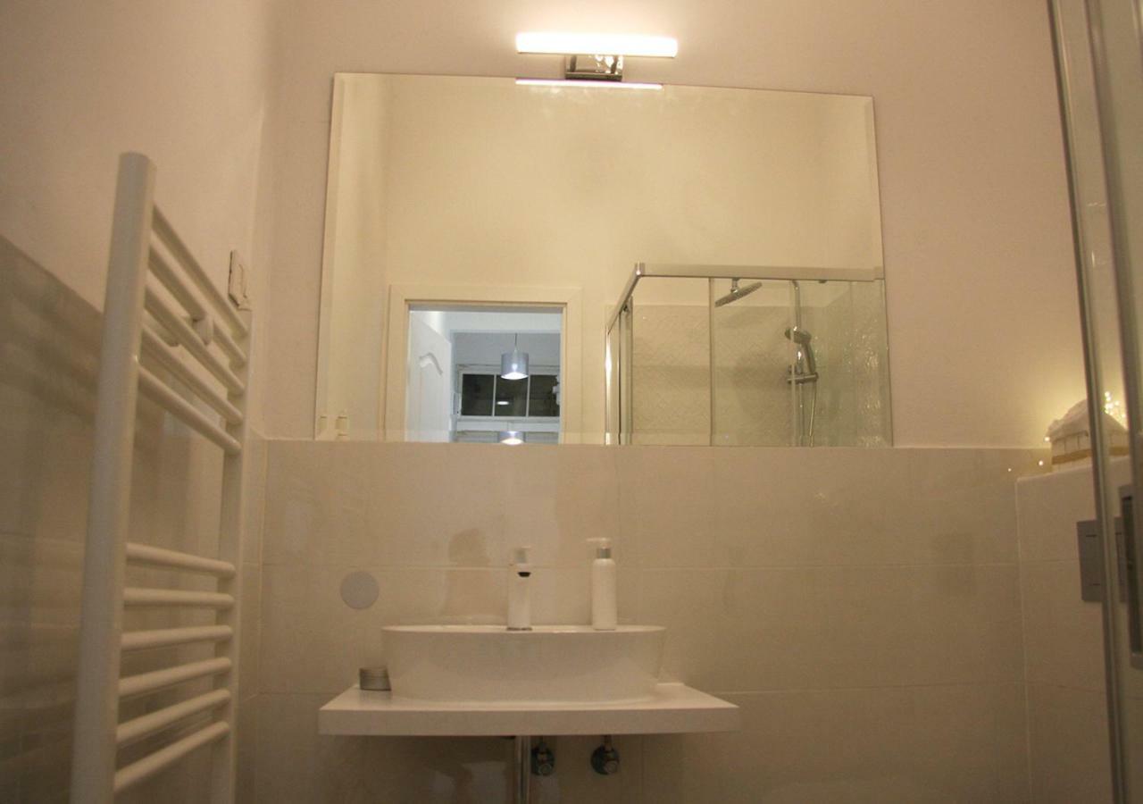 Luxurios And Historic Apartment "Shine" - Right On The Main Square Загреб Екстериор снимка